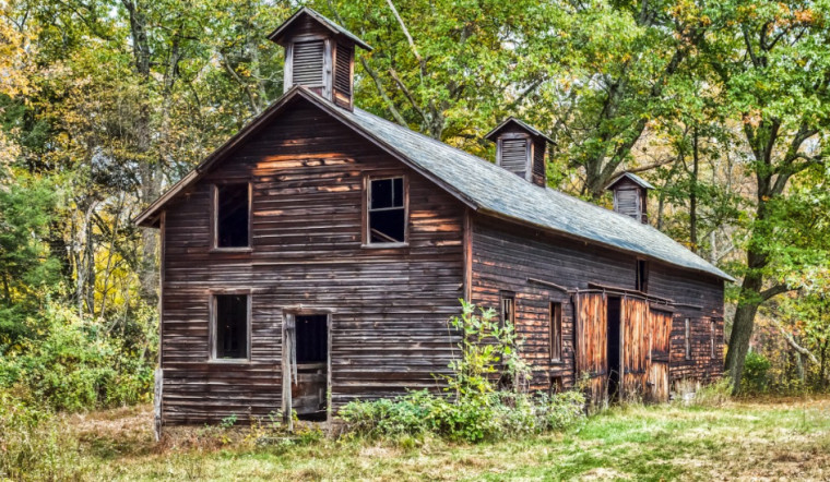 How Long Does it Take To Build a Barndominium?