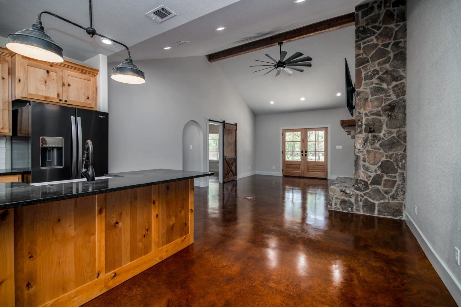 Mineral Wells Barndominium: 1,582 Sqft With Great Layout