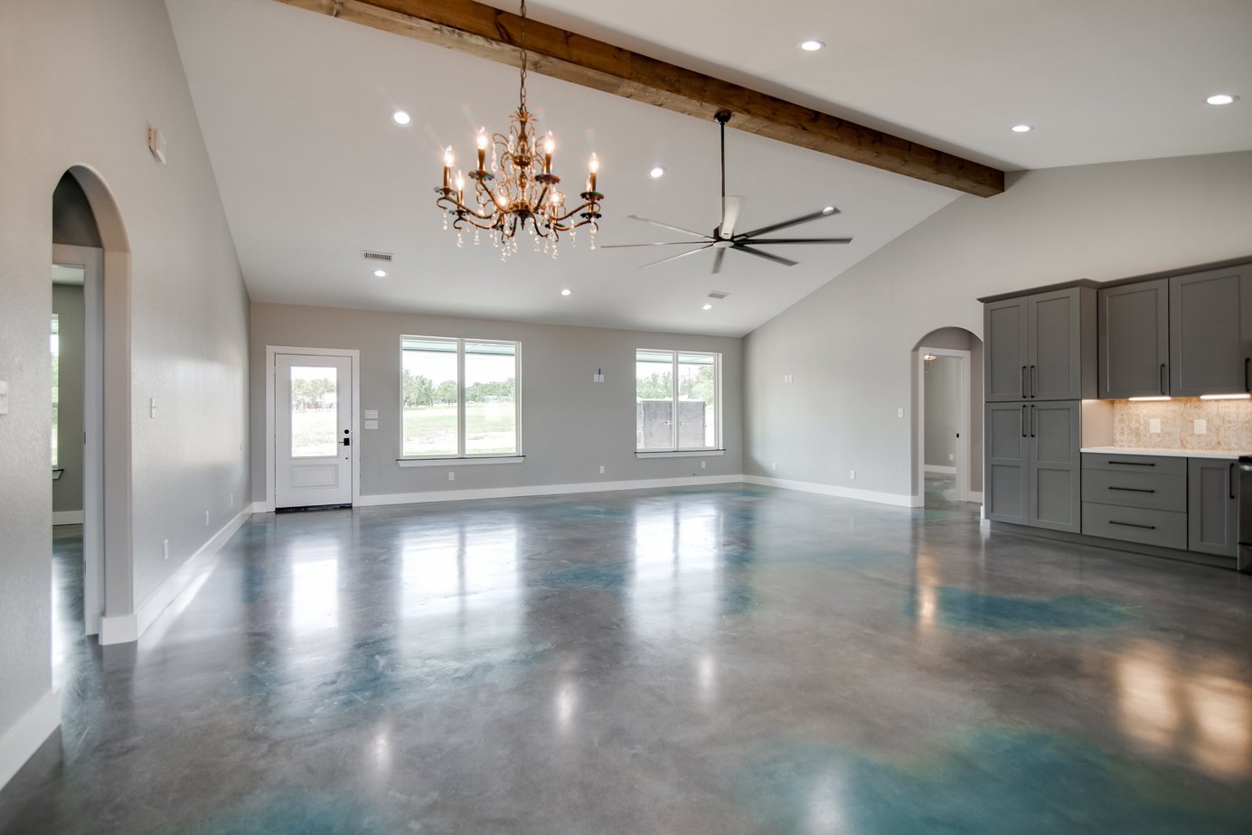 Springtown Texas Barndominium - Built by HL Custom Homes for The ...