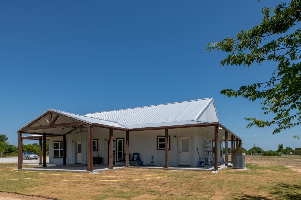 Springtown Texas Barndominium - Built by HL Custom Homes for The ...