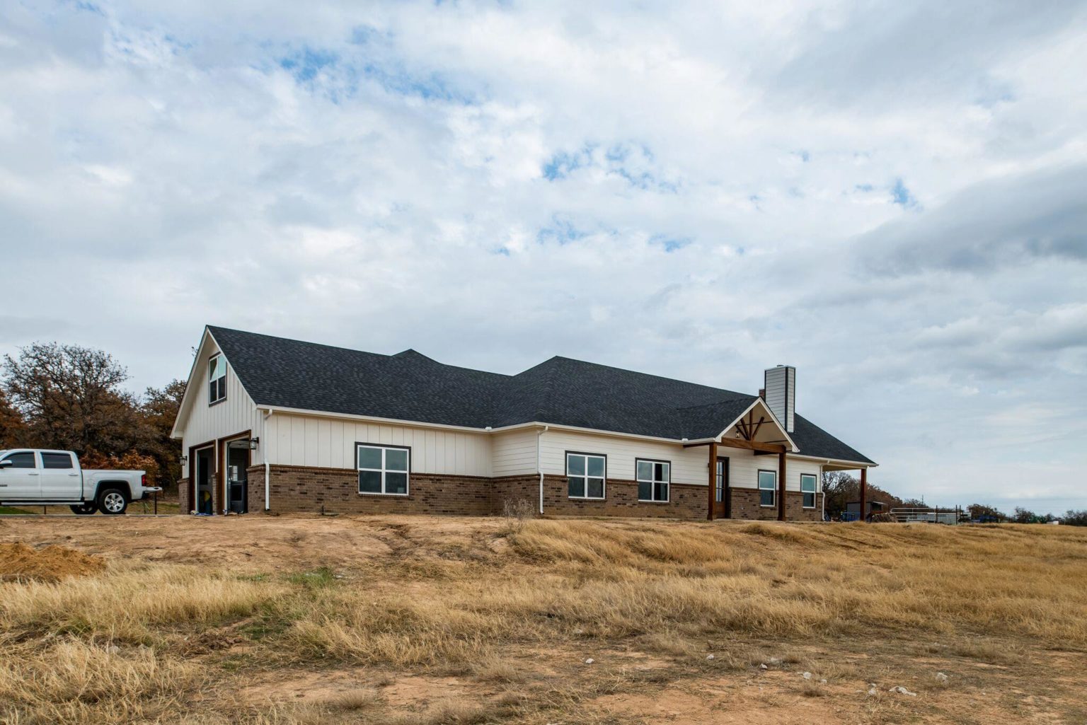 Boyd Texas Farm House A Sprawling Property in the Heartland of Texas