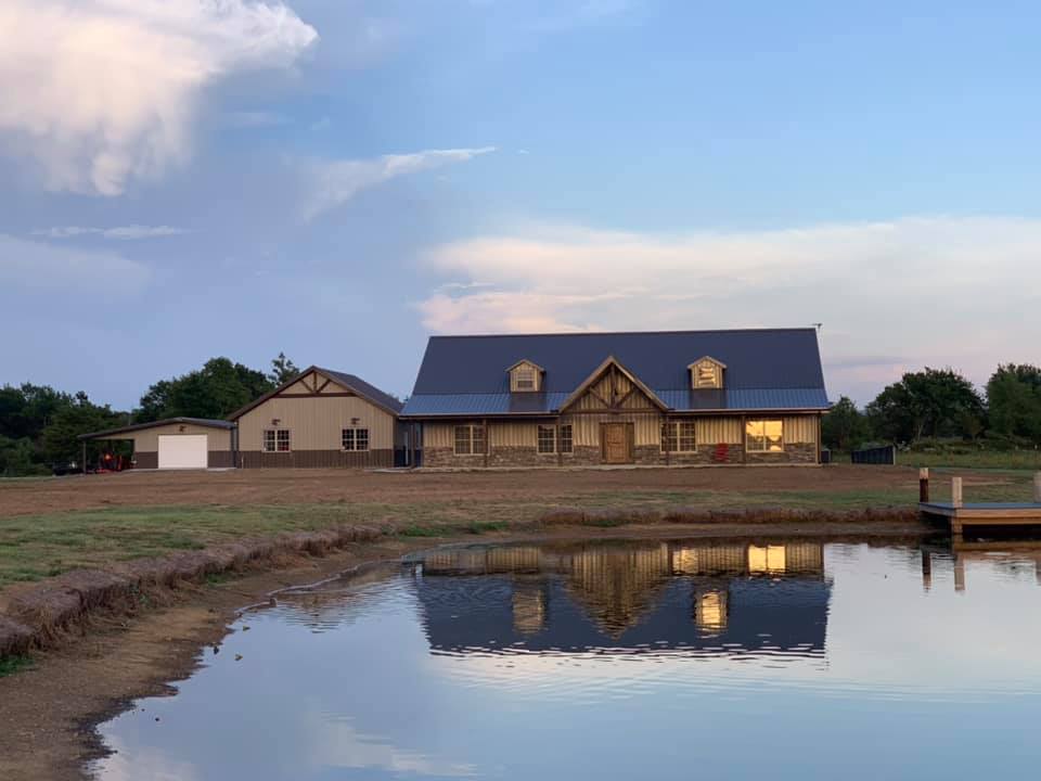 Open-Plan Arkansas Barndominium - Barndominium Life