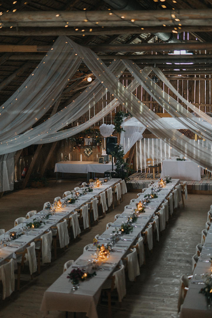 Pole Barn Wedding Venue Ideas To Up The Charm