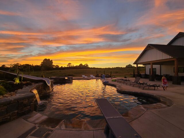 Jaw Dropping Barnesville Georgia Barndominium