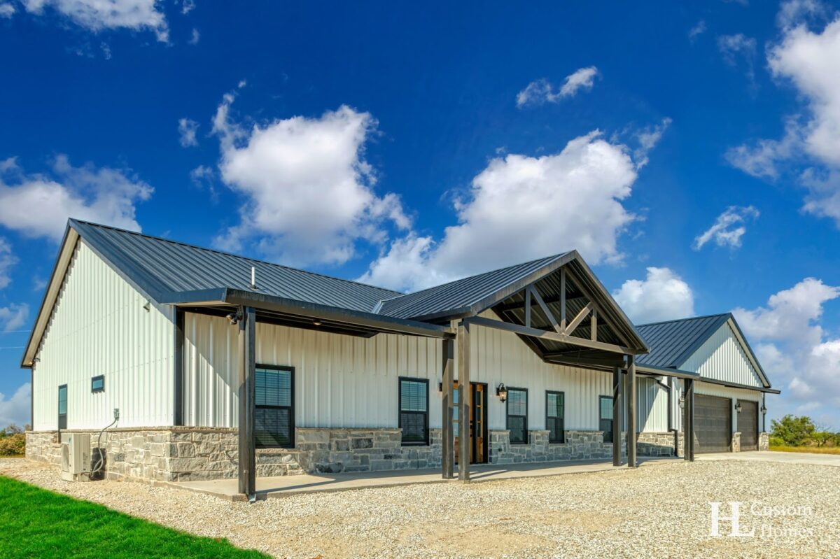 Graham, Texas Hunting Cabin by HL Custom Homes