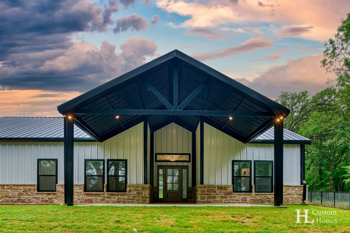 Texas Barndominium with Vaulted Ceiling Porch by HL Custom Homes (Banjo ...